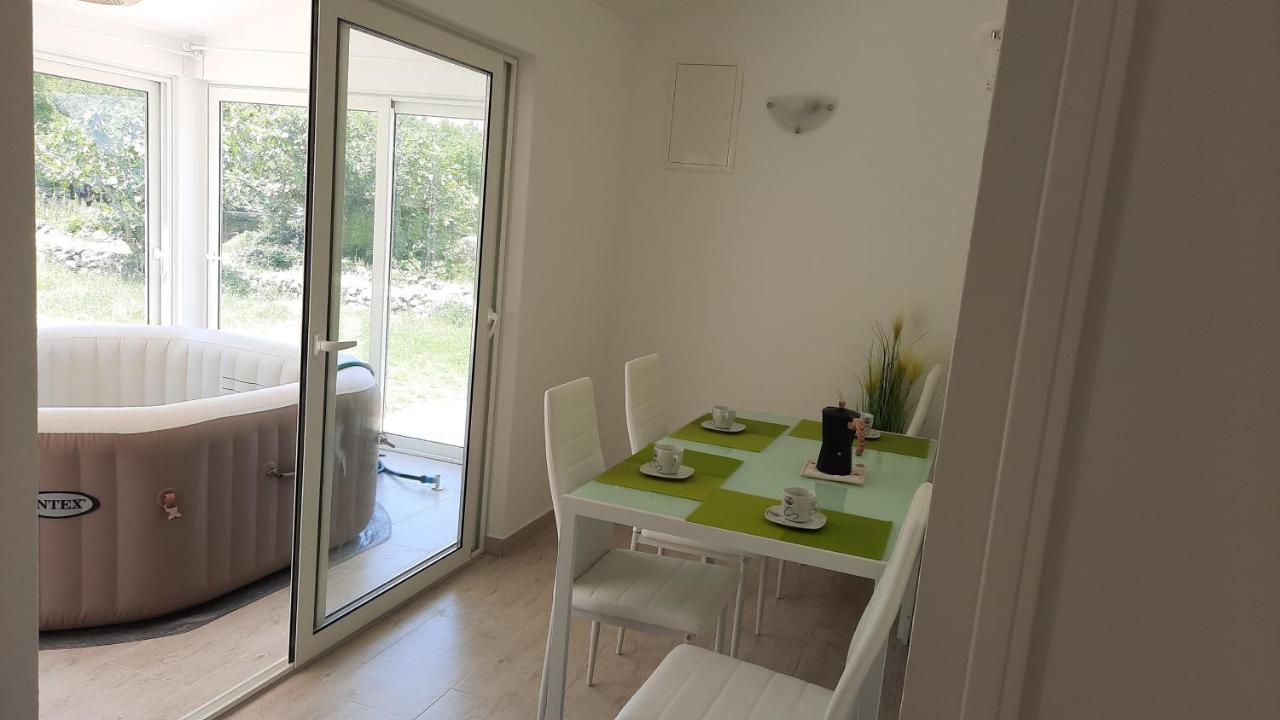 Holiday House Vela Vrta Sveti Ivan Dobrinjski المظهر الخارجي الصورة