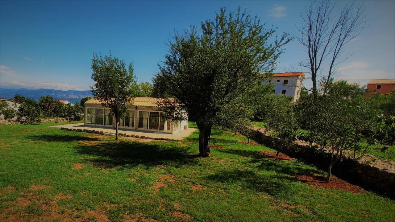 Holiday House Vela Vrta Sveti Ivan Dobrinjski المظهر الخارجي الصورة