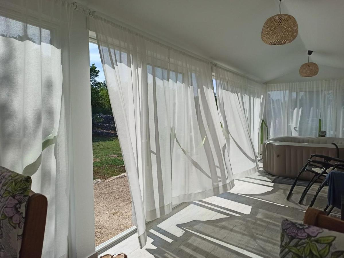 Holiday House Vela Vrta Sveti Ivan Dobrinjski المظهر الخارجي الصورة
